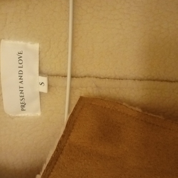 🚨☃️NWT Tan n Fur Coat - Picture 4 of 6